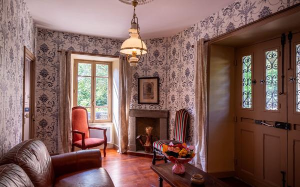 Maison à vendre    5 pièces •  Andelat