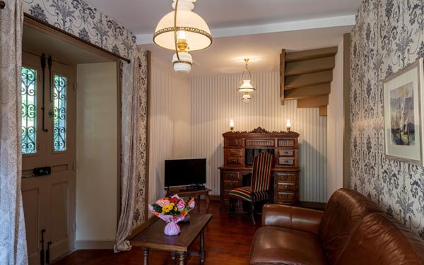 Maison à vendre    5 pièces •  Andelat