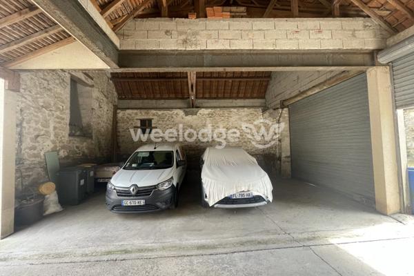 Maison à vendre 5 pièces de 300 m² à Jouy-le-Moutier