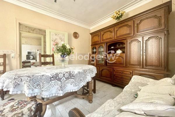 Maison à vendre 5 pièces de 300 m² à Jouy-le-Moutier