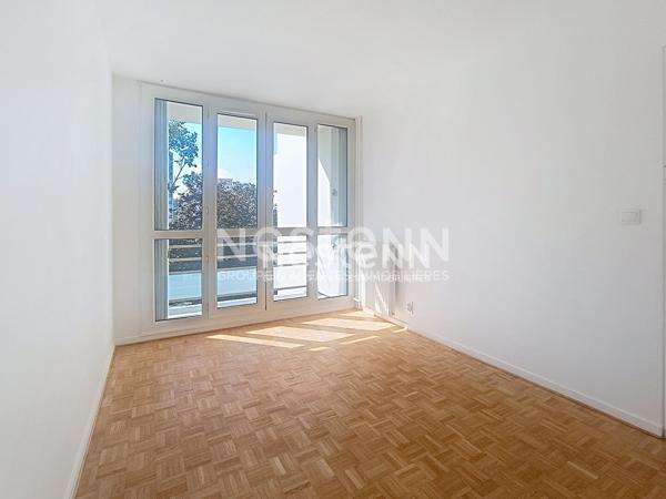 Appartement 3 pièces à louer à Chilly Mazarin - 68,51 m² avec balcon, place de parking, calme et bien situé