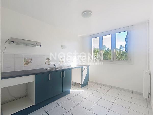 Appartement 3 pièces à louer à Chilly Mazarin - 68,51 m² avec balcon, place de parking, calme et bien situé