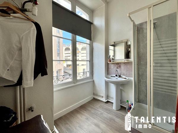 NANTES, 50 OTAGES | T2 (30m²| 1ch)