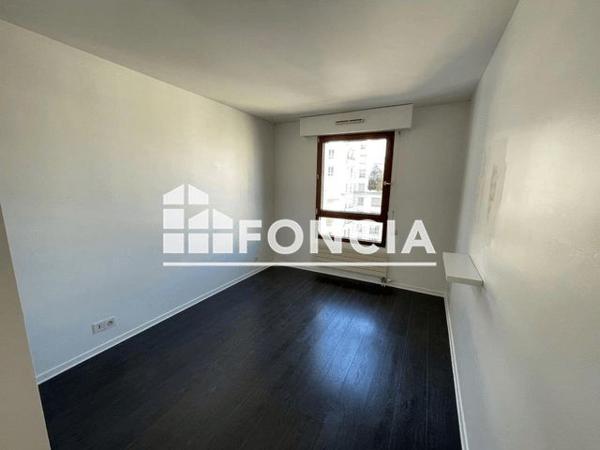 Location Appartement 2 pièces 49.17 m² - 18 RUE GREFFULHE Levallois Perret 92300