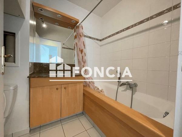 Location Appartement 2 pièces 49.17 m² - 18 RUE GREFFULHE Levallois Perret 92300