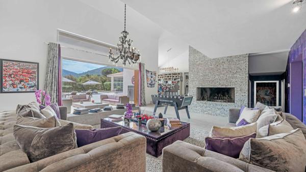 Vente Villa de luxe Le Plan-de-la-Tour 12 Pièces 385 m²