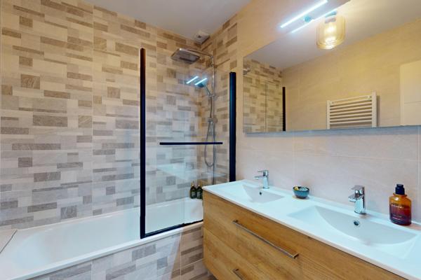 Maison 4 pièces - 93 m² Exclusivité