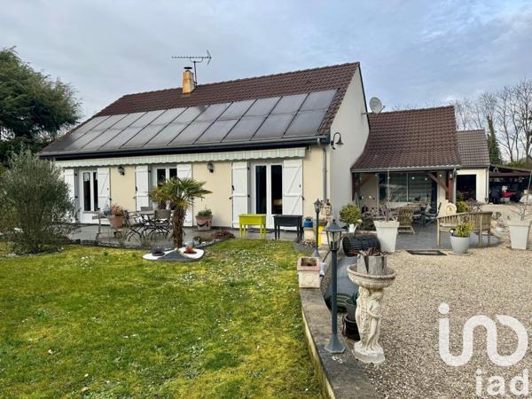 Maison traditionnelle 6 pièces de 108 m² à Corquilleroy (45120)