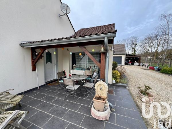 Maison traditionnelle 6 pièces de 108 m² à Corquilleroy (45120)