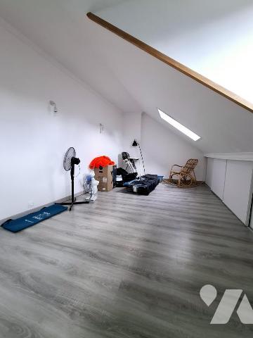 Maison semi-individuelle, 4 chambres, jardin, sous-sol