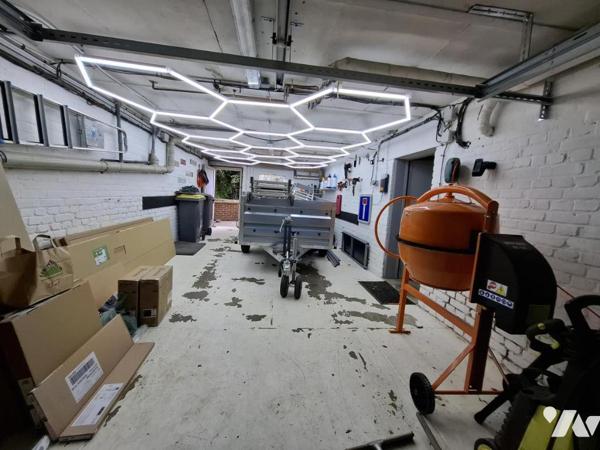 Maison semi-individuelle, 4 chambres, jardin, sous-sol