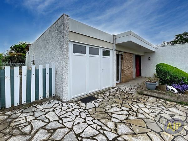 Vente maison La Roche Sur Yon : 182 070 € - AJP Immobilier La Roche-sur-Yon