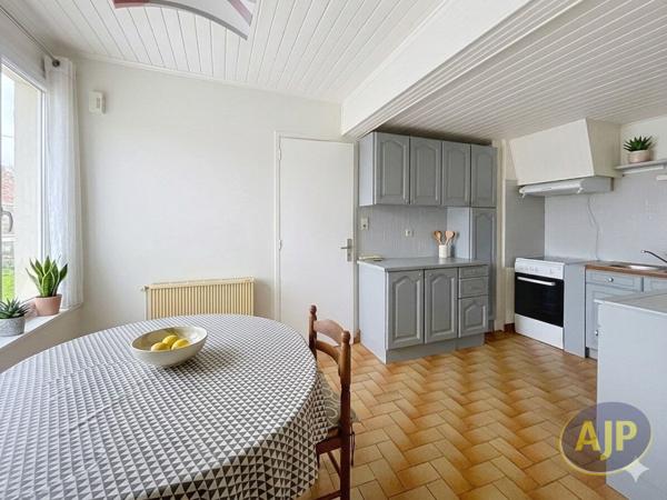 Vente maison La Roche Sur Yon : 182 070 € - AJP Immobilier La Roche-sur-Yon