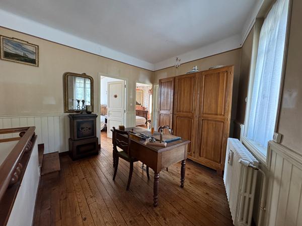 Maison L Isle Jourdain 7 pièce(s)