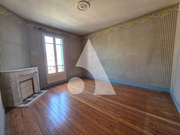 Maison 18 pièces 385 m2