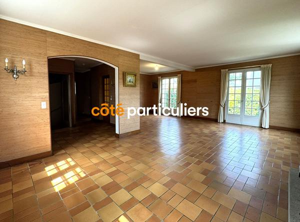 Vente Maison165 m² - 8 Pièces - SAINT MALO (35400)