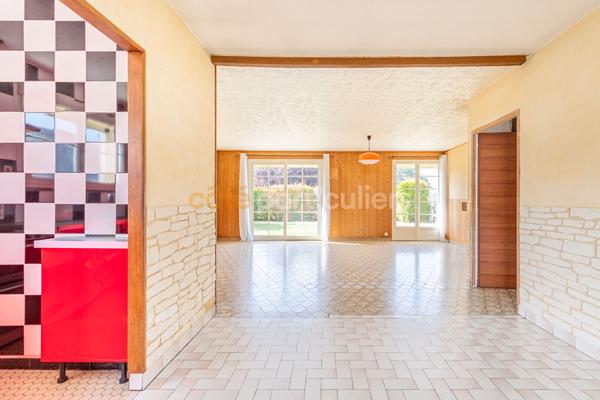 Vente
                Maison147 m² - 7 Pièces -
                    BELLEVIGNY (85170)
