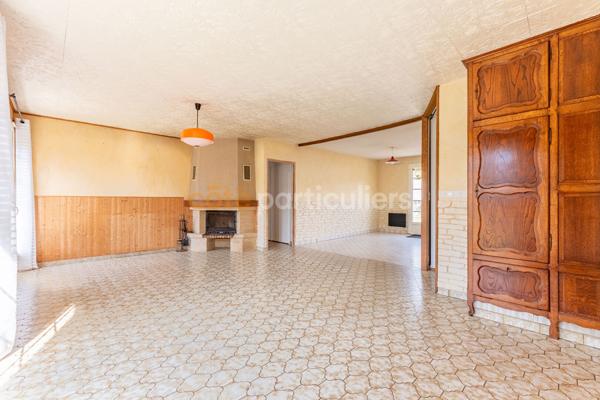 Vente
                Maison147 m² - 7 Pièces -
                    BELLEVIGNY (85170)