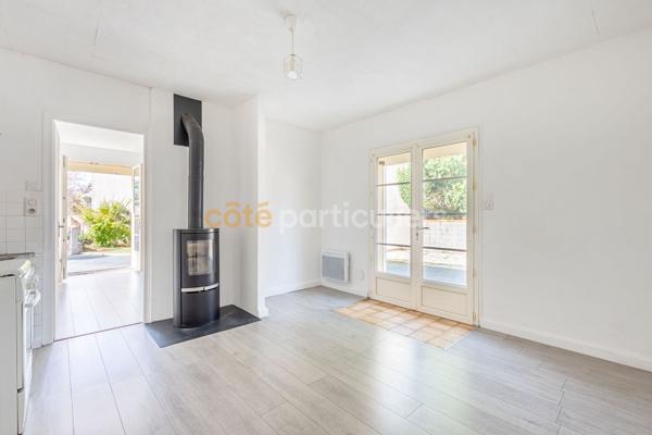 Vente
                Maison147 m² - 7 Pièces -
                    BELLEVIGNY (85170)