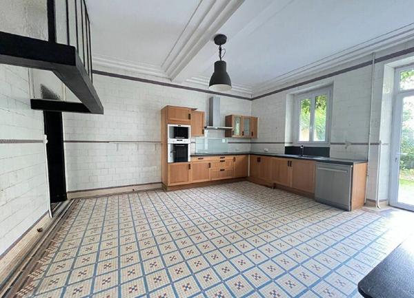 Maison Bourgeoise - Hyper centre de la Roche Sur Yon