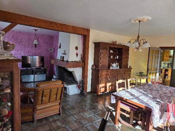 L'Etude de Maître Céline YVER-FOURQUEMIN, Notaire à ARGENTAN (Orne), vous propose :