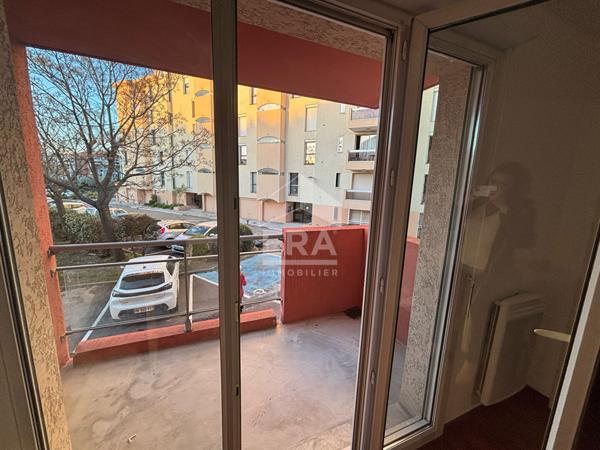 Perpignan Location Bail Mobilité : appartement meublé 2 pièces avec balcon, cave et parking