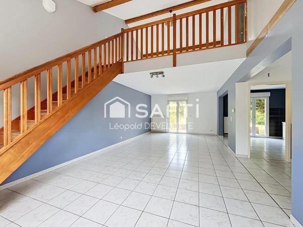 Superbe maison avec garage, terrasse et jardin