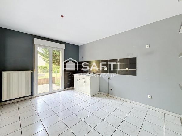 Superbe maison avec garage, terrasse et jardin