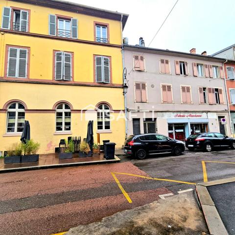Très rare Magnifique immeuble de 864m² dans un quartier des plus prisé
