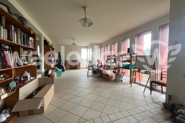 Maison à vendre 12 pièces de 320 m² à Saint-Clair-sur-Epte
