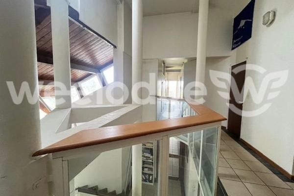 Maison à vendre 12 pièces de 320 m² à Saint-Clair-sur-Epte