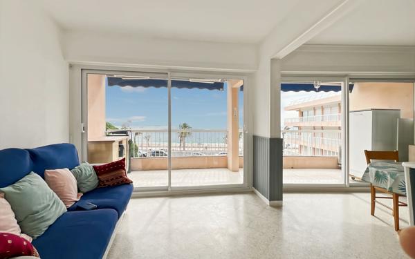 Appartement à vendre    3 pièces • 52,25 m2 Fréjus