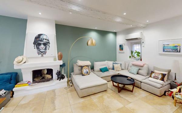 Maison à vendre    3 pièces • 169,79 m2 La Farlède