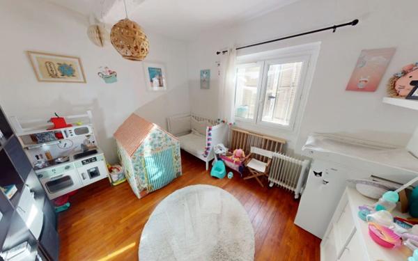 Maison à vendre    3 pièces • 169,79 m2 La Farlède