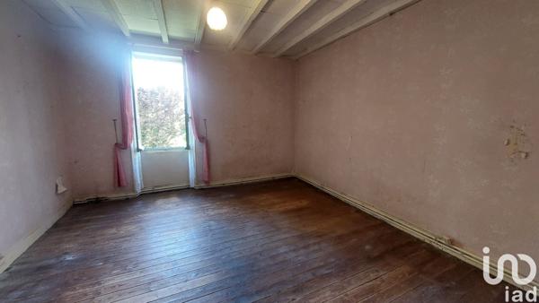 Maison 5 pièces de 218 m² à Castillon-la-Bataille (33350)