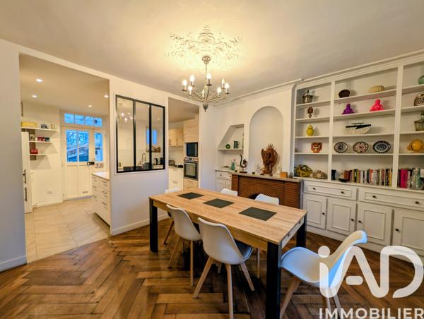 Maison à vendre 7 pièces 220 m² Melun