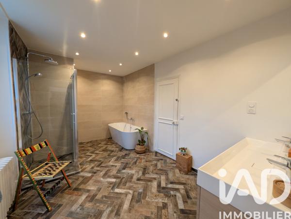 Maison à vendre 7 pièces 220 m² Melun