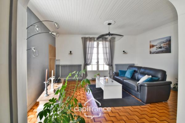 Dpt Saône et Loire (71)Maison à vendre proche Saint-Germain-du-Bois et Bletterans – 3 chambres, terrain 887 m²