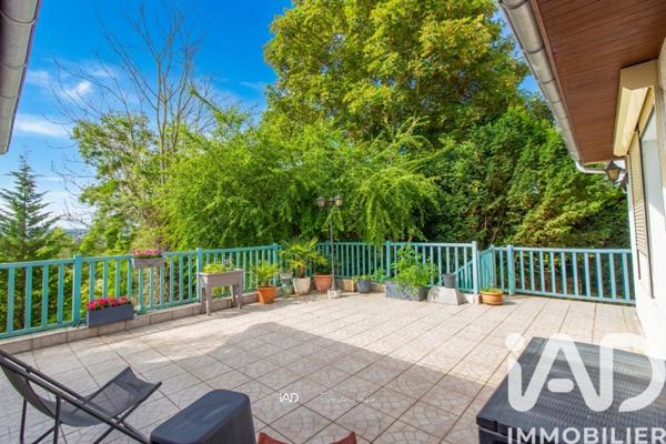 Maison à vendre 8 pièces 225 m² Juziers