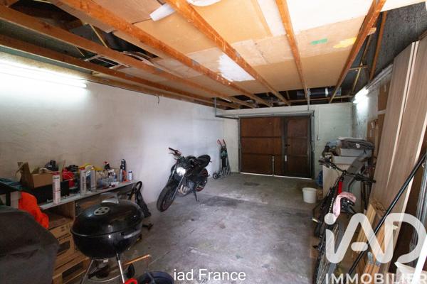 Maison à vendre 8 pièces 225 m² Juziers