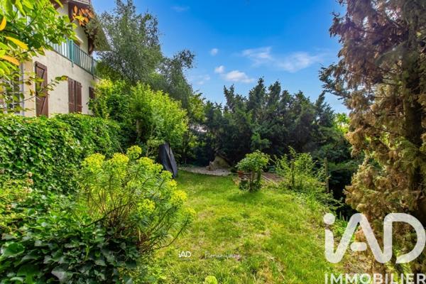 Maison à vendre 8 pièces 225 m² Juziers