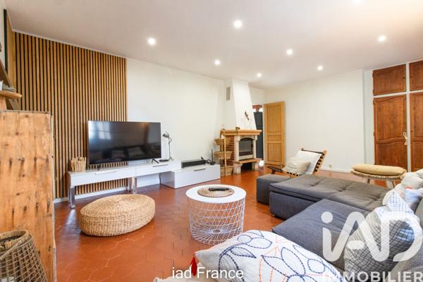 Maison à vendre 8 pièces 225 m² Juziers