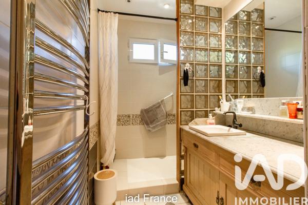 Maison à vendre 8 pièces 225 m² Juziers