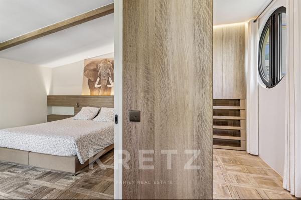 Duplex refait par architecte avec patio et terrasse