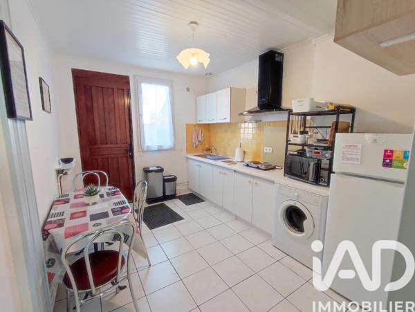 Maison à vendre 14 pièces 275 m² Villejuif