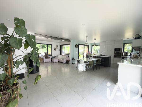 Maison à vendre 9 pièces 198 m² La Haye-Malherbe