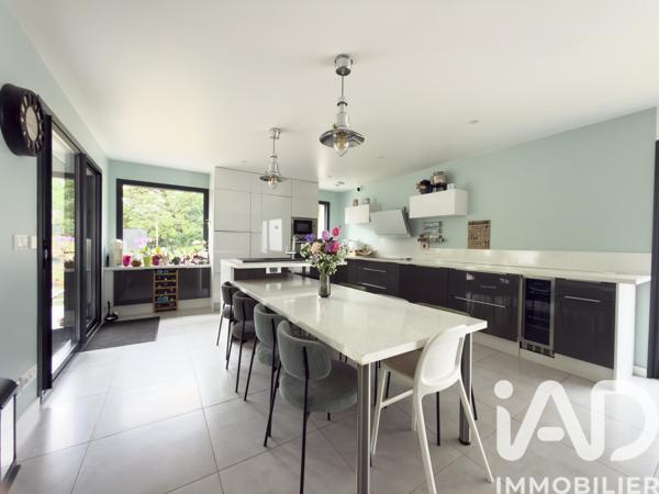 Maison à vendre 9 pièces 198 m² La Haye-Malherbe