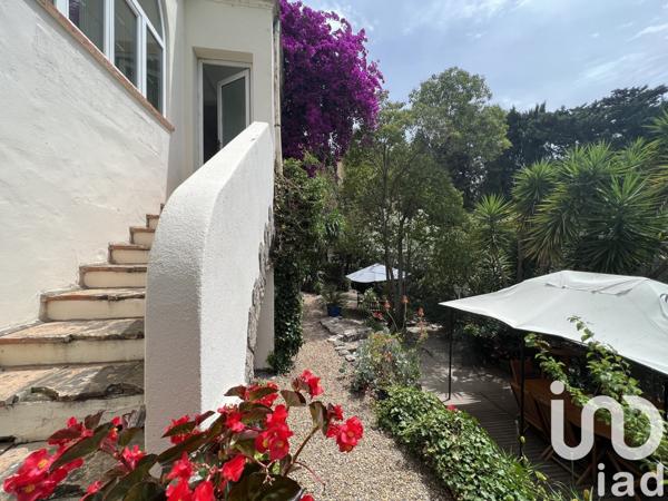 Maison à vendre 8 pièces 210 m² Le Cannet