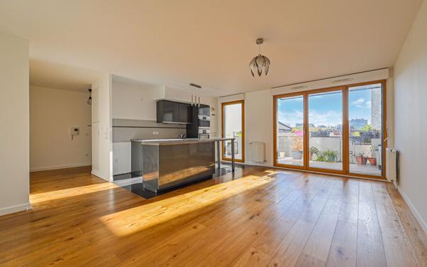 Appartement à vendre    3 pièces • 70,31 m2 Montreuil