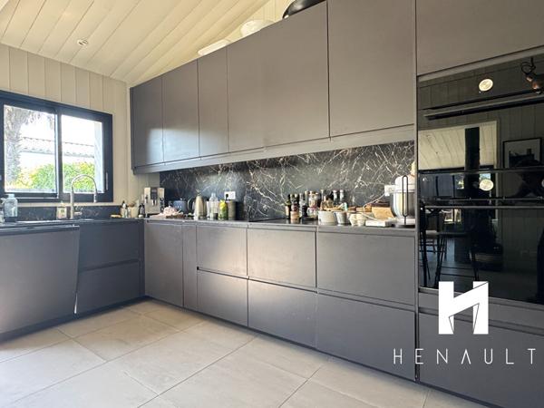 Maison La Couarde Sur Mer 5 pièce(s) 111 m2
